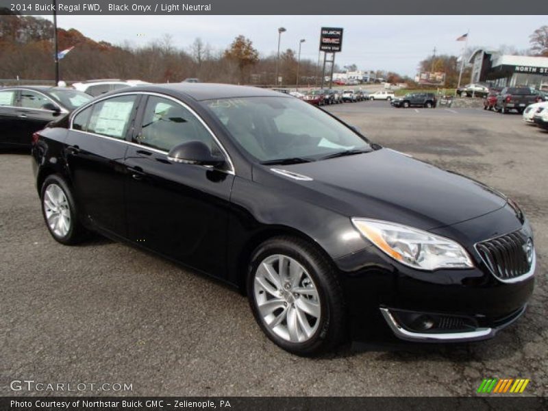 Black Onyx / Light Neutral 2014 Buick Regal FWD