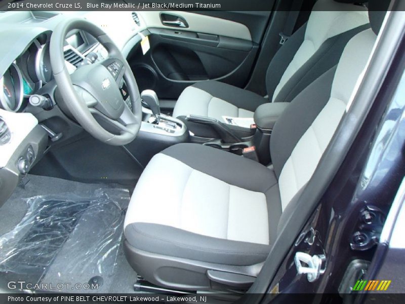 Blue Ray Metallic / Jet Black/Medium Titanium 2014 Chevrolet Cruze LS