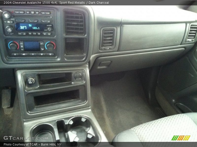 Sport Red Metallic / Dark Charcoal 2004 Chevrolet Avalanche 1500 4x4