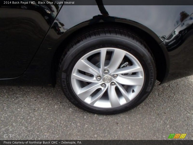 Black Onyx / Light Neutral 2014 Buick Regal FWD