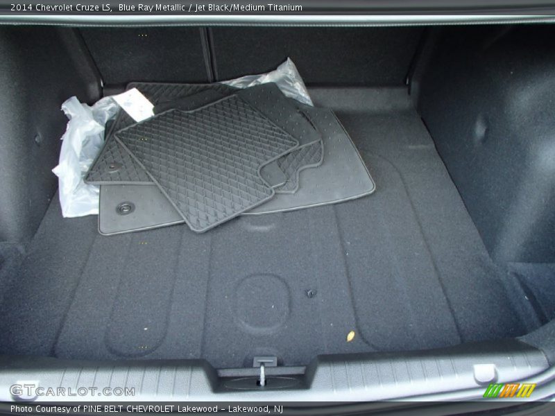 Blue Ray Metallic / Jet Black/Medium Titanium 2014 Chevrolet Cruze LS