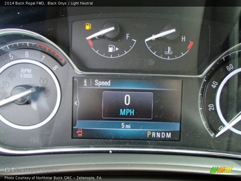 Black Onyx / Light Neutral 2014 Buick Regal FWD
