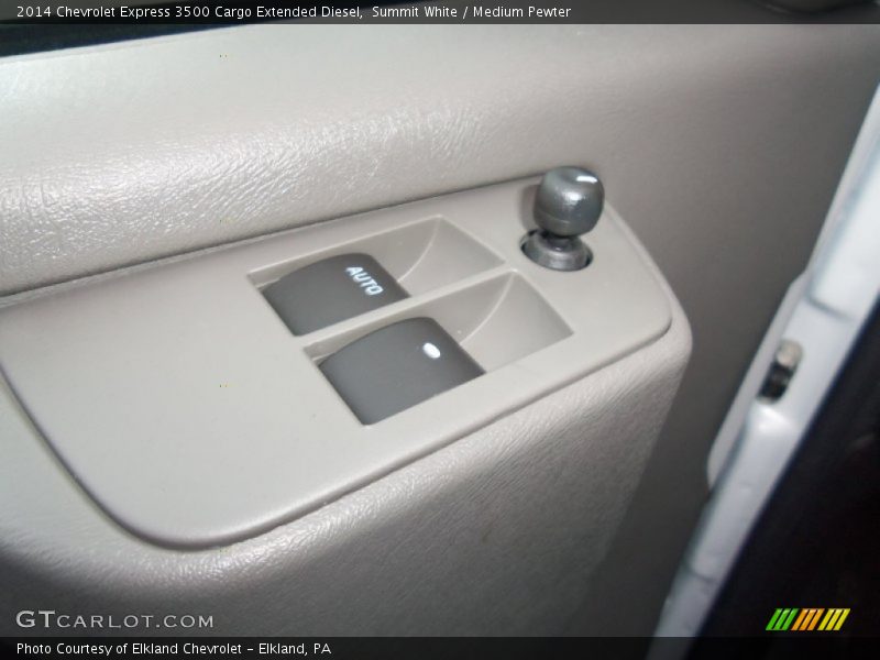Summit White / Medium Pewter 2014 Chevrolet Express 3500 Cargo Extended Diesel