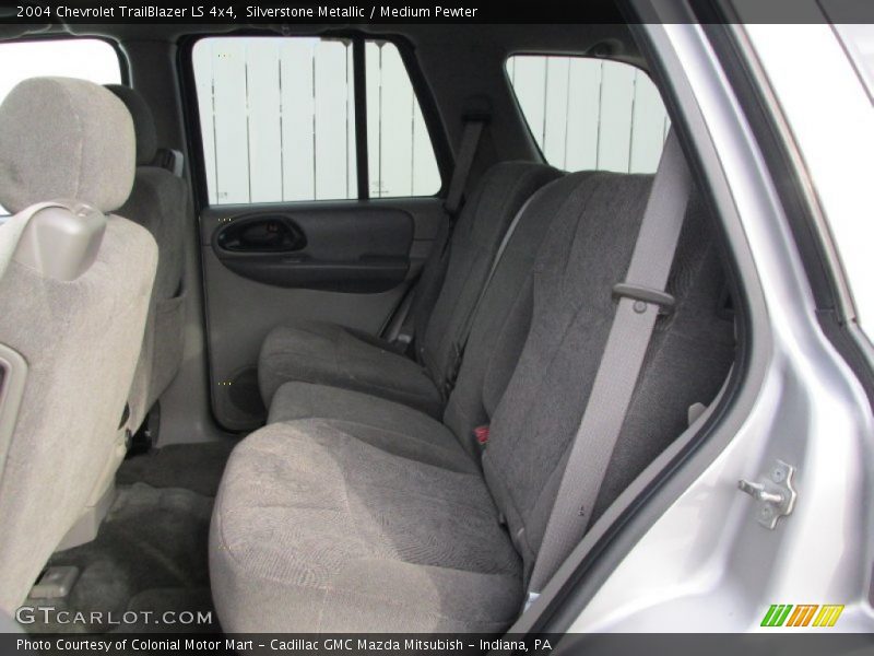 Silverstone Metallic / Medium Pewter 2004 Chevrolet TrailBlazer LS 4x4
