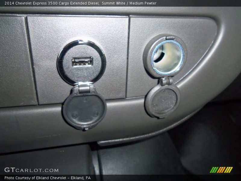 Summit White / Medium Pewter 2014 Chevrolet Express 3500 Cargo Extended Diesel