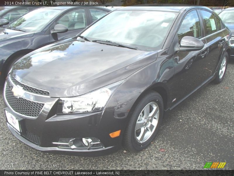 Tungsten Metallic / Jet Black 2014 Chevrolet Cruze LT