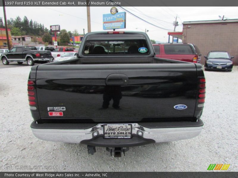 Black / Medium Graphite 1997 Ford F150 XLT Extended Cab 4x4
