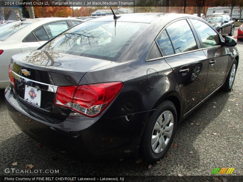 Tungsten Metallic / Jet Black/Medium Titanium 2014 Chevrolet Cruze LS