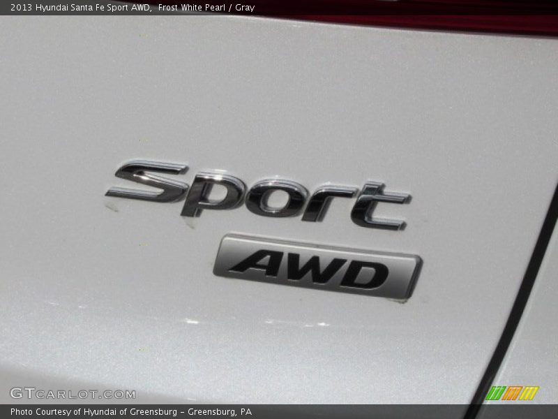 Frost White Pearl / Gray 2013 Hyundai Santa Fe Sport AWD