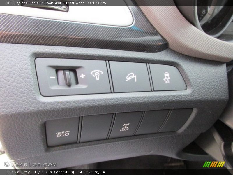 Frost White Pearl / Gray 2013 Hyundai Santa Fe Sport AWD