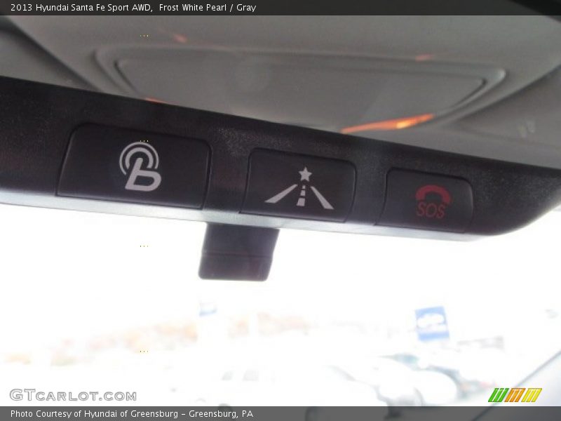 Frost White Pearl / Gray 2013 Hyundai Santa Fe Sport AWD