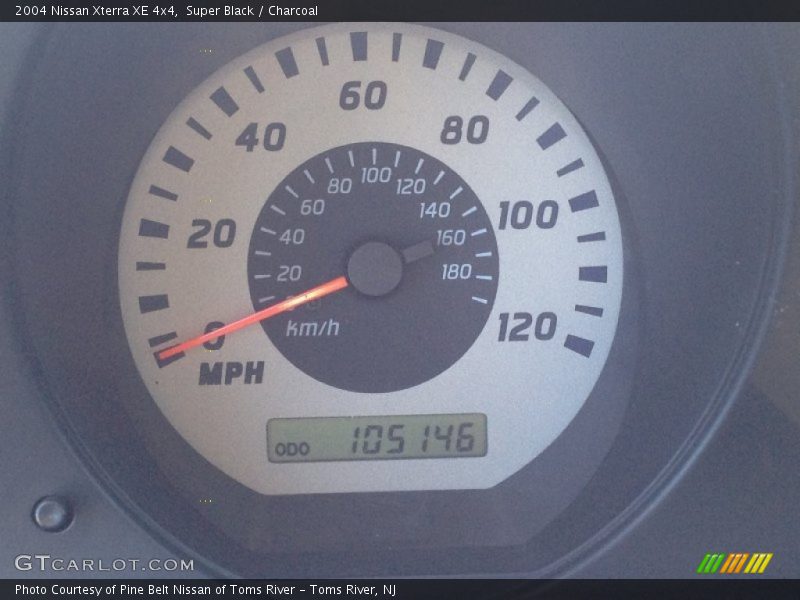 Super Black / Charcoal 2004 Nissan Xterra XE 4x4