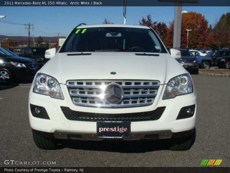 Arctic White / Black 2011 Mercedes-Benz ML 350 4Matic