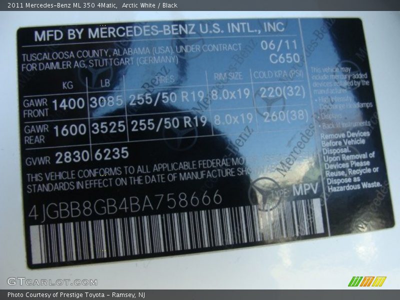 Arctic White / Black 2011 Mercedes-Benz ML 350 4Matic