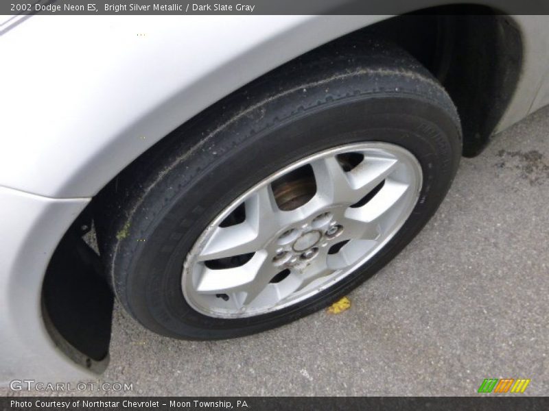Bright Silver Metallic / Dark Slate Gray 2002 Dodge Neon ES