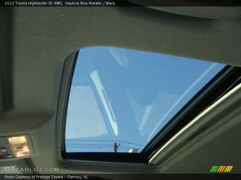 Nautical Blue Metallic / Black 2013 Toyota Highlander SE 4WD