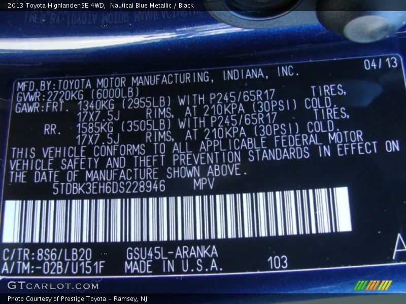 Nautical Blue Metallic / Black 2013 Toyota Highlander SE 4WD