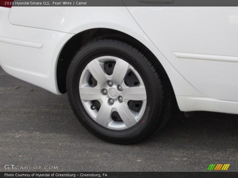 Pearl White / Camel 2010 Hyundai Sonata GLS