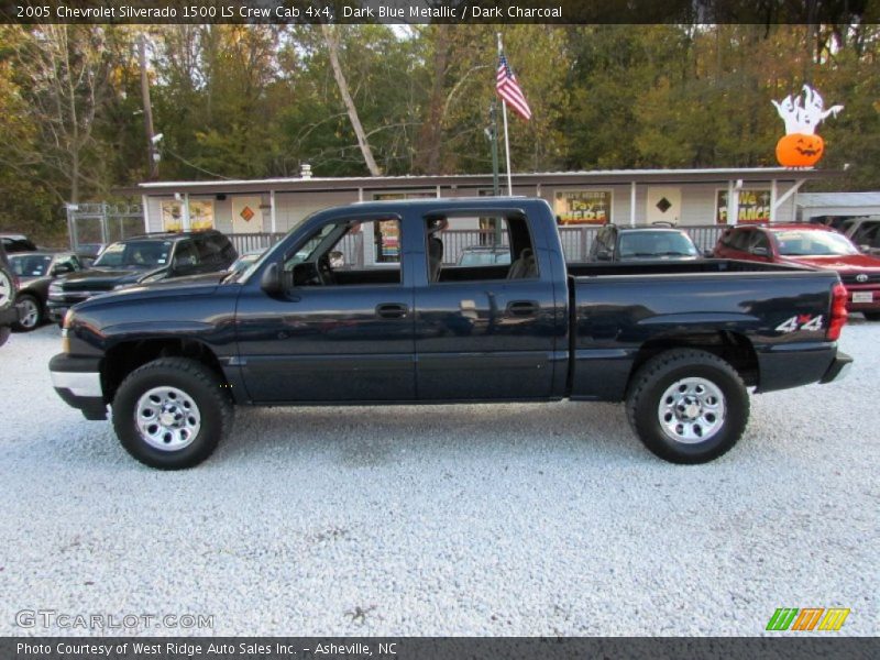 Dark Blue Metallic / Dark Charcoal 2005 Chevrolet Silverado 1500 LS Crew Cab 4x4