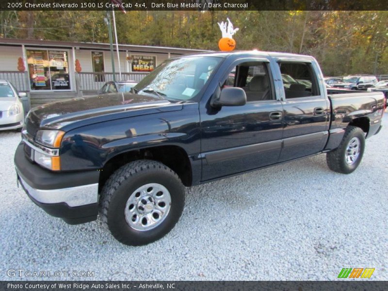 Dark Blue Metallic / Dark Charcoal 2005 Chevrolet Silverado 1500 LS Crew Cab 4x4