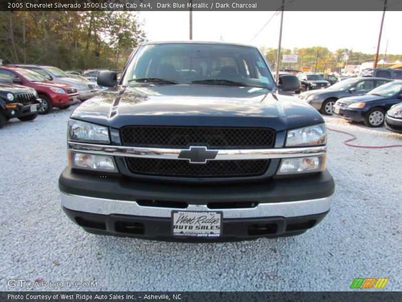 Dark Blue Metallic / Dark Charcoal 2005 Chevrolet Silverado 1500 LS Crew Cab 4x4