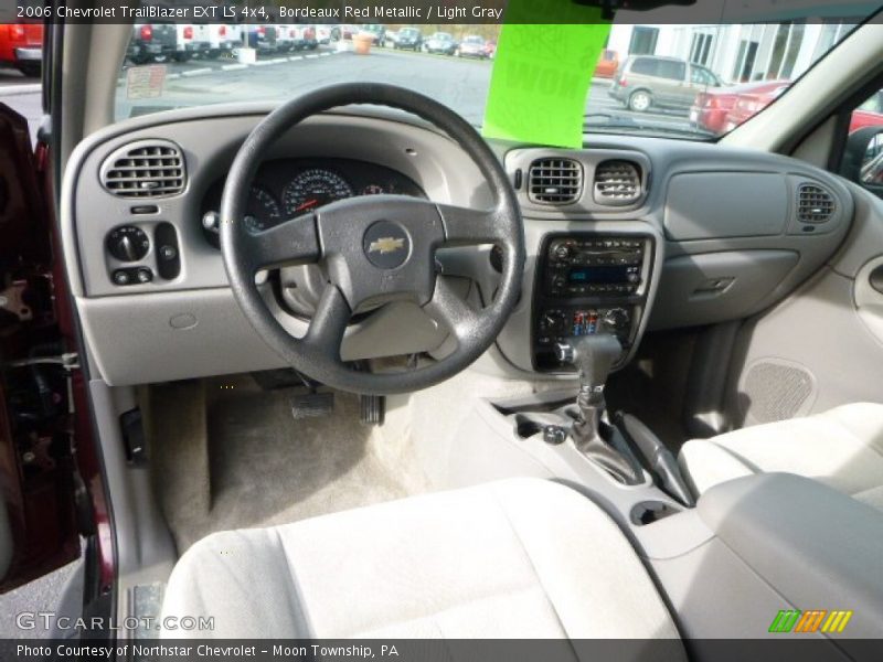 Bordeaux Red Metallic / Light Gray 2006 Chevrolet TrailBlazer EXT LS 4x4