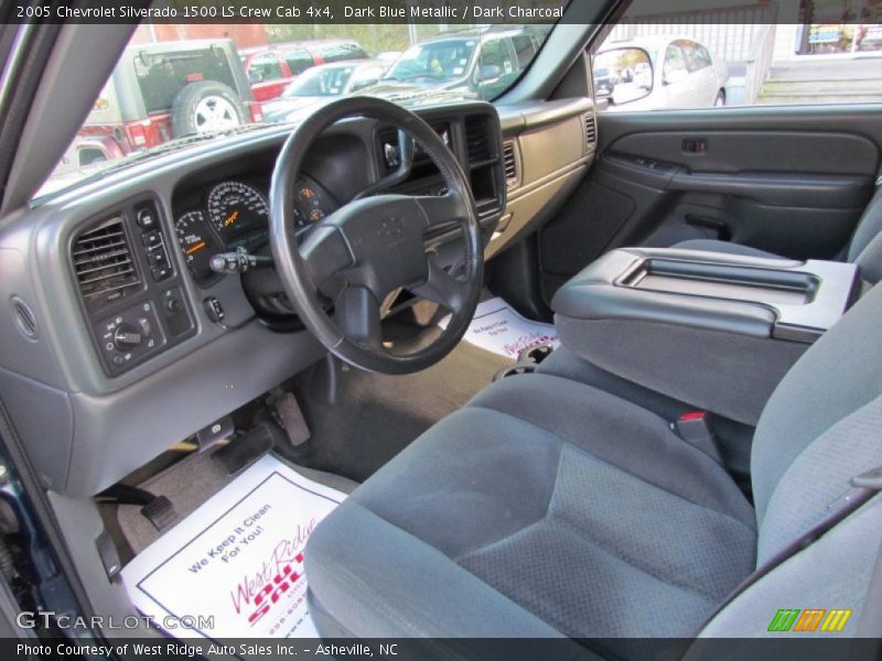 Dark Blue Metallic / Dark Charcoal 2005 Chevrolet Silverado 1500 LS Crew Cab 4x4