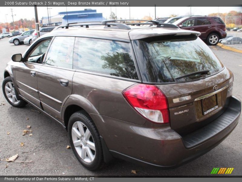 Deep Bronze Metallic / Warm Ivory 2008 Subaru Outback 2.5i Wagon