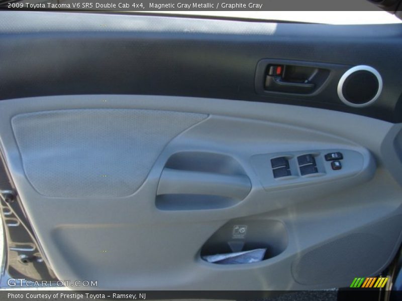 Magnetic Gray Metallic / Graphite Gray 2009 Toyota Tacoma V6 SR5 Double Cab 4x4