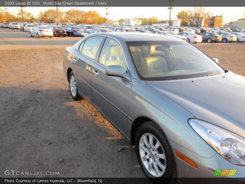Mystic Sea Green Opalescent / Ivory 2003 Lexus ES 300