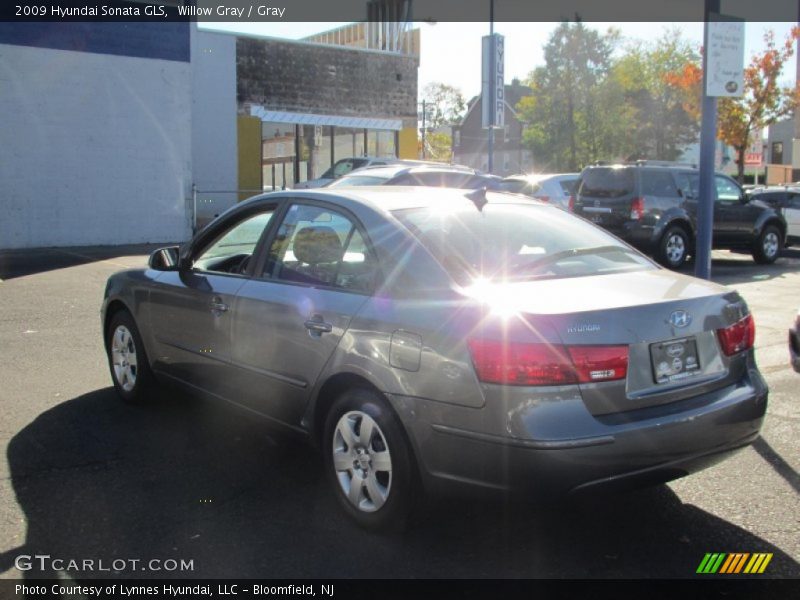 Willow Gray / Gray 2009 Hyundai Sonata GLS
