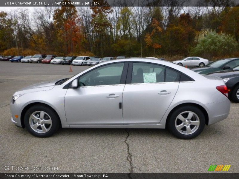 Silver Ice Metallic / Jet Black 2014 Chevrolet Cruze LT