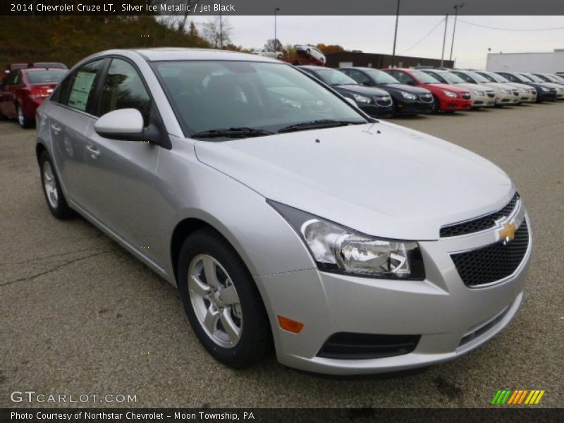 Silver Ice Metallic / Jet Black 2014 Chevrolet Cruze LT