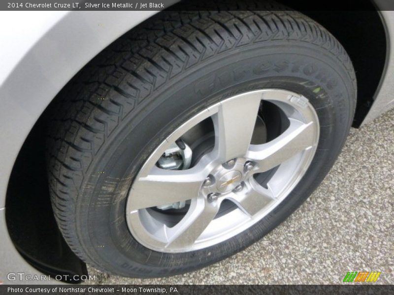 Silver Ice Metallic / Jet Black 2014 Chevrolet Cruze LT
