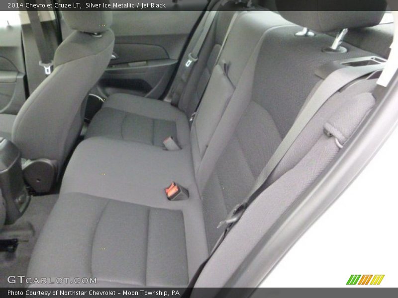 Silver Ice Metallic / Jet Black 2014 Chevrolet Cruze LT