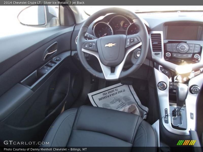 Silver Ice Metallic / Jet Black 2014 Chevrolet Cruze LT