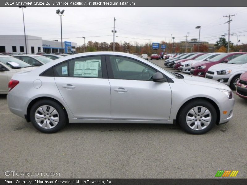 Silver Ice Metallic / Jet Black/Medium Titanium 2014 Chevrolet Cruze LS