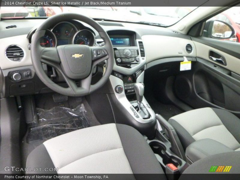Silver Ice Metallic / Jet Black/Medium Titanium 2014 Chevrolet Cruze LS