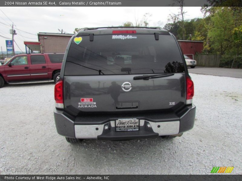 Galaxy Metallic / Graphite/Titanium 2004 Nissan Armada SE 4x4
