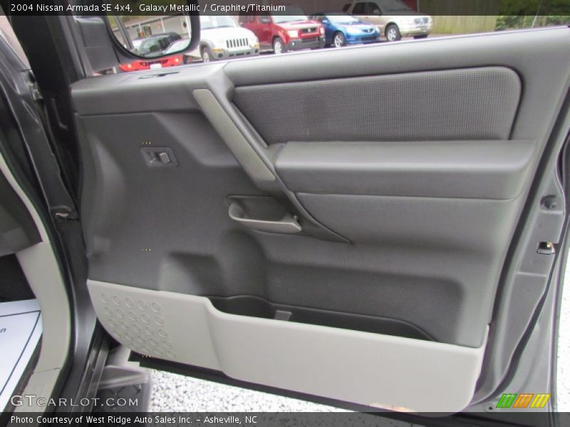 Galaxy Metallic / Graphite/Titanium 2004 Nissan Armada SE 4x4