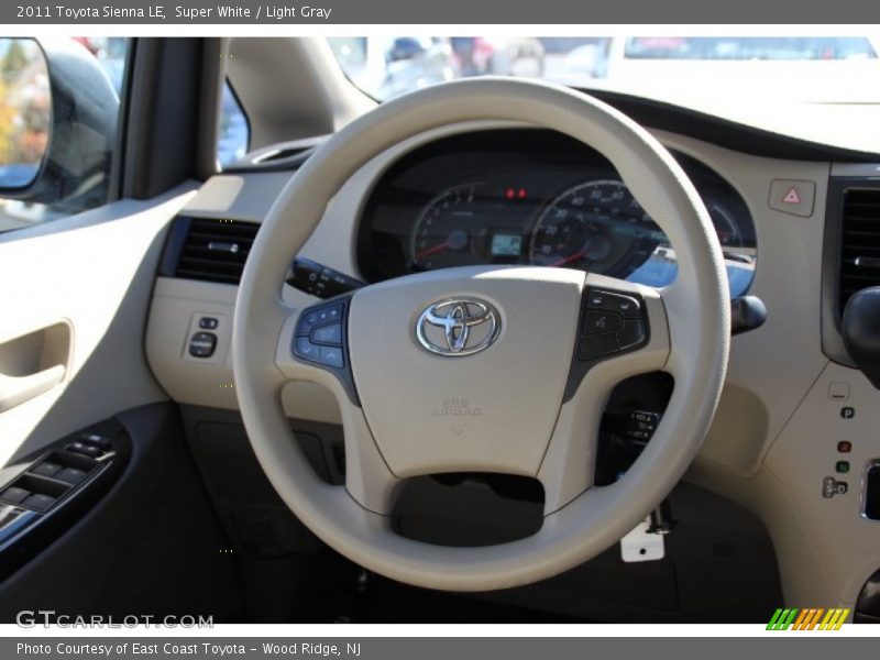 Super White / Light Gray 2011 Toyota Sienna LE