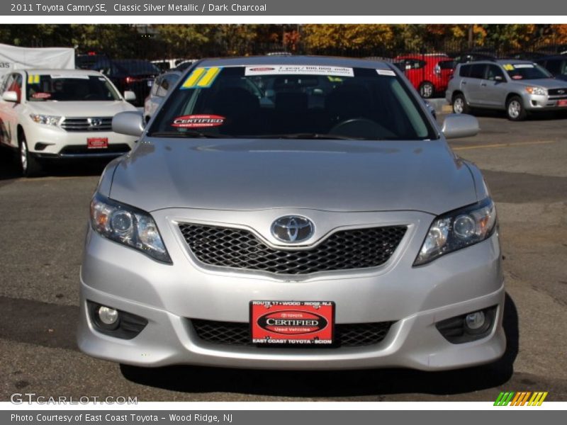 Classic Silver Metallic / Dark Charcoal 2011 Toyota Camry SE