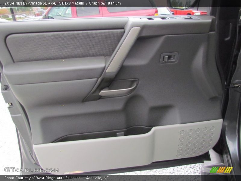 Galaxy Metallic / Graphite/Titanium 2004 Nissan Armada SE 4x4