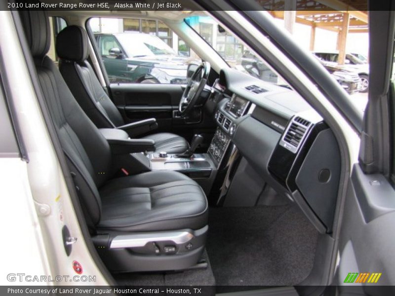 Alaska White / Jet Black 2010 Land Rover Range Rover HSE