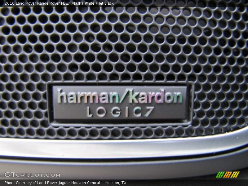 Alaska White / Jet Black 2010 Land Rover Range Rover HSE
