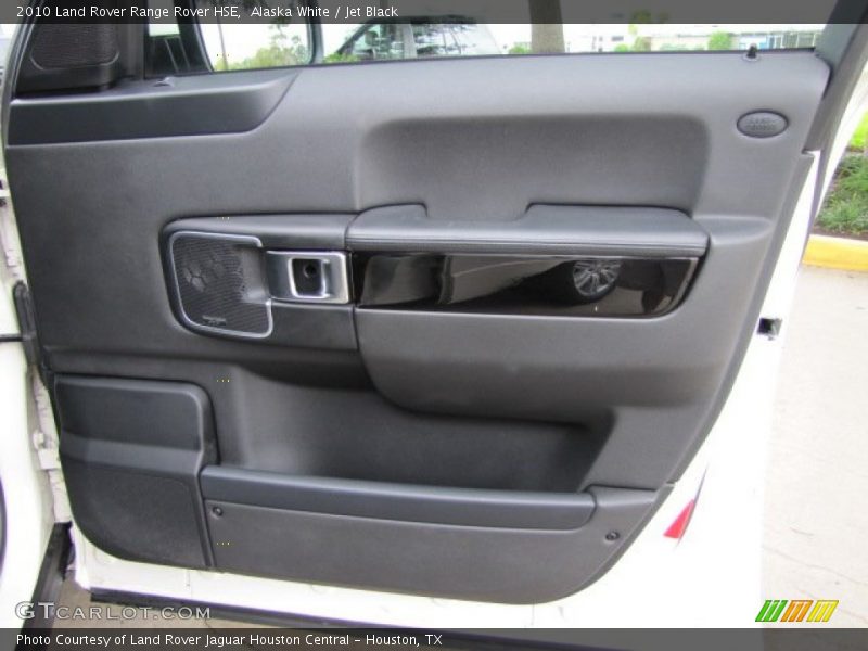 Alaska White / Jet Black 2010 Land Rover Range Rover HSE