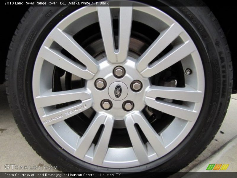 Alaska White / Jet Black 2010 Land Rover Range Rover HSE