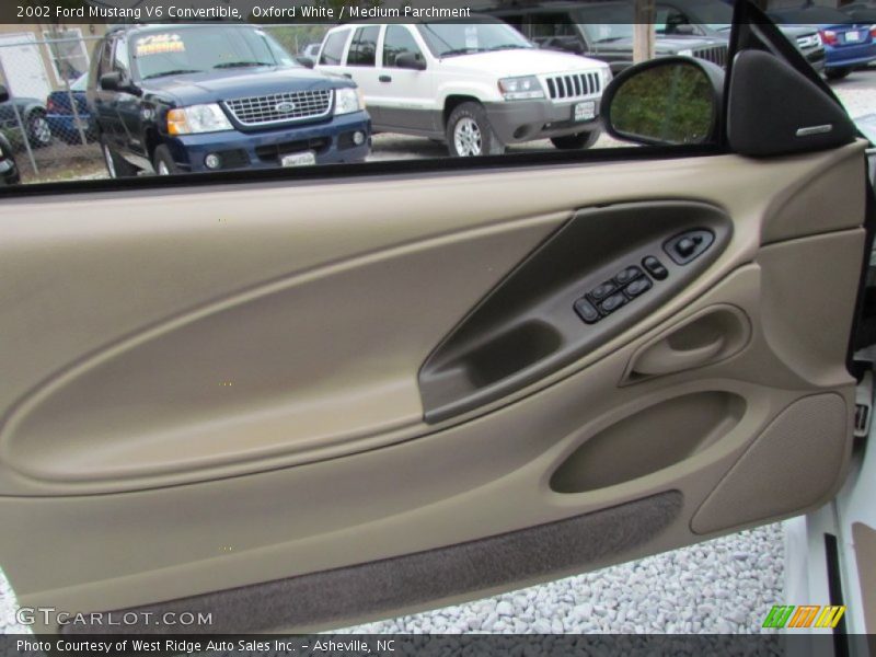 Door Panel of 2002 Mustang V6 Convertible
