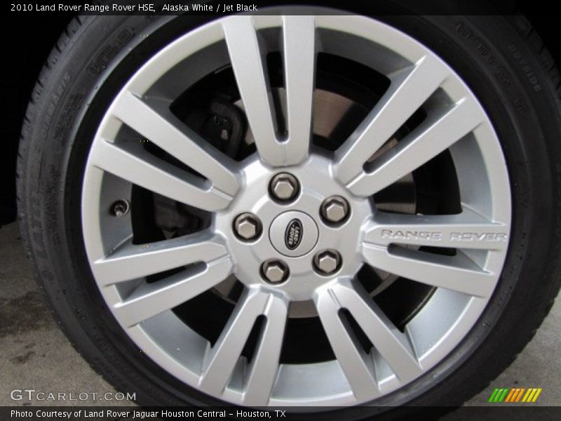 Alaska White / Jet Black 2010 Land Rover Range Rover HSE