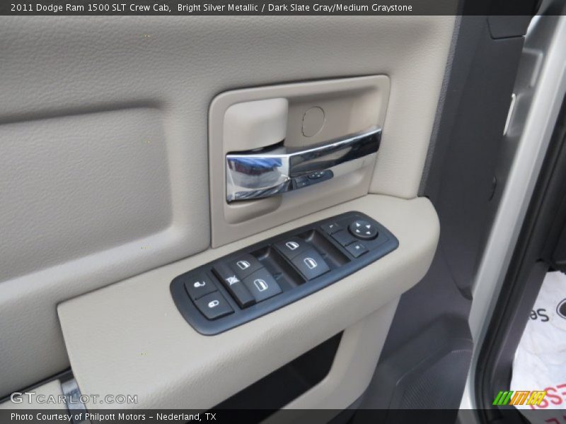 Bright Silver Metallic / Dark Slate Gray/Medium Graystone 2011 Dodge Ram 1500 SLT Crew Cab